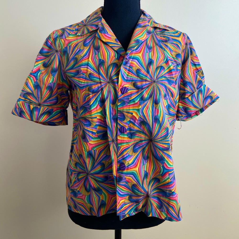 Psychedelic Short-Sleeve button up shirt